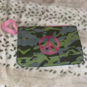 Wristlet Bag